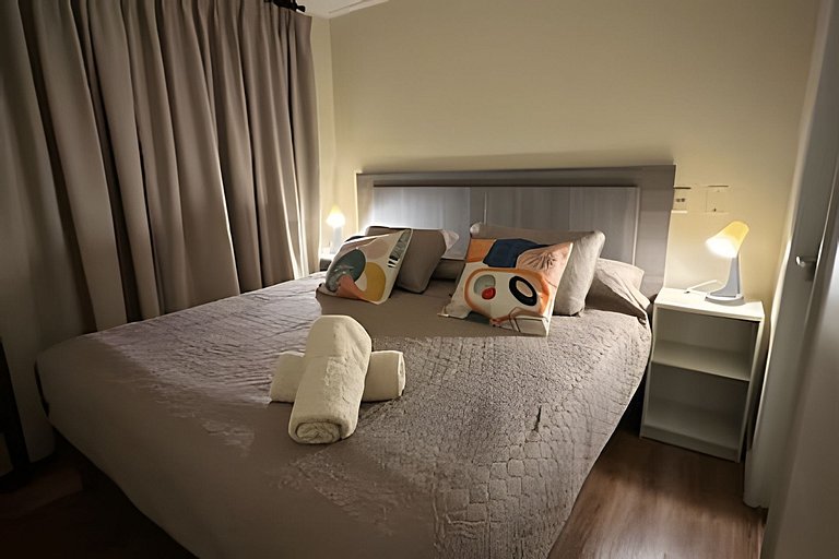 Amplio Depto. 2 dorm. Full equipado centro Stgo.