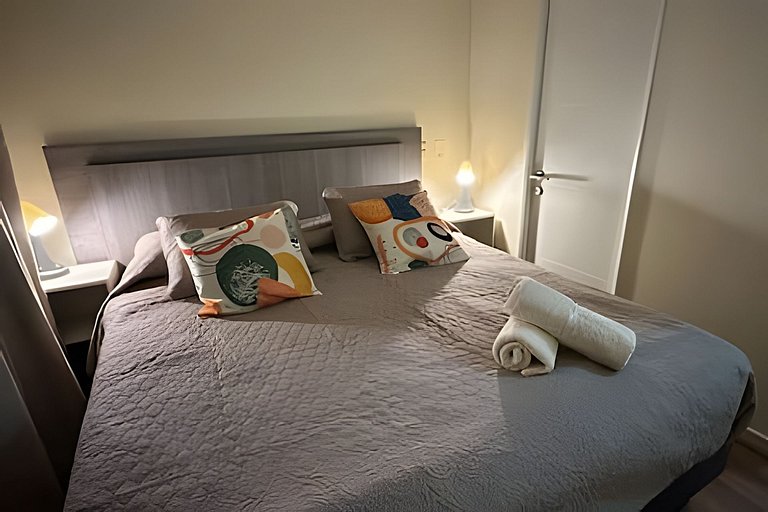 Amplio Depto. 2 dorm. Full equipado centro Stgo.