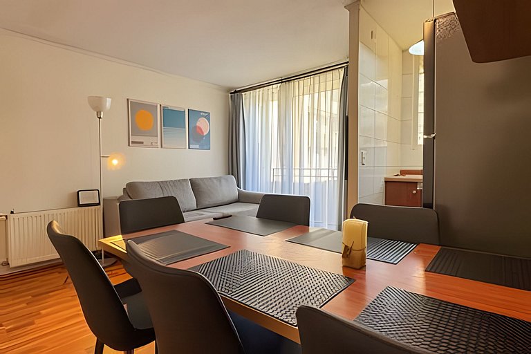 Amplio Depto. 2 dorm. Full equipado centro Stgo.