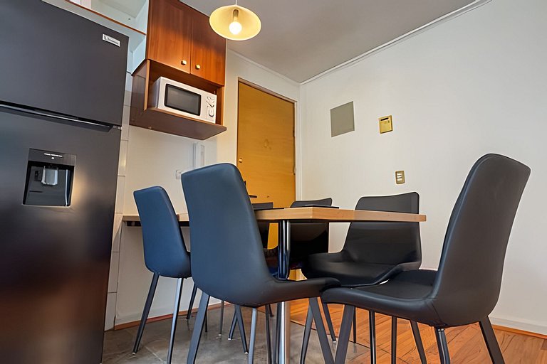 Amplio Depto. 2 dorm. Full equipado centro Stgo.