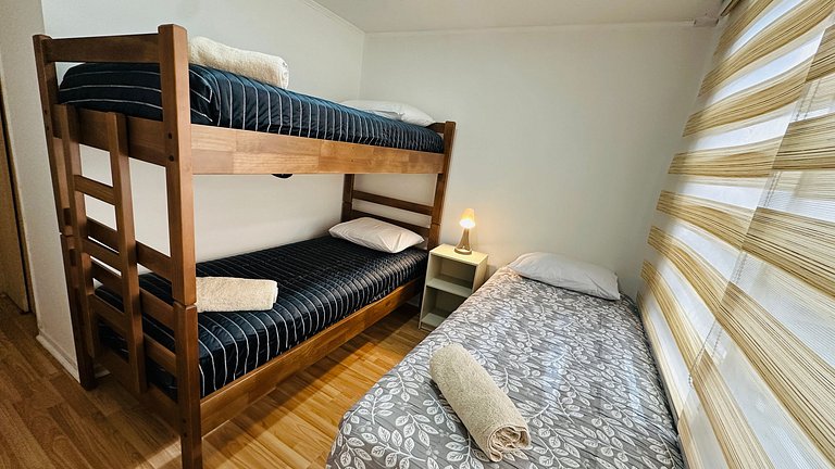 Amplio Depto. 2 dorm. Full equipado centro Stgo.