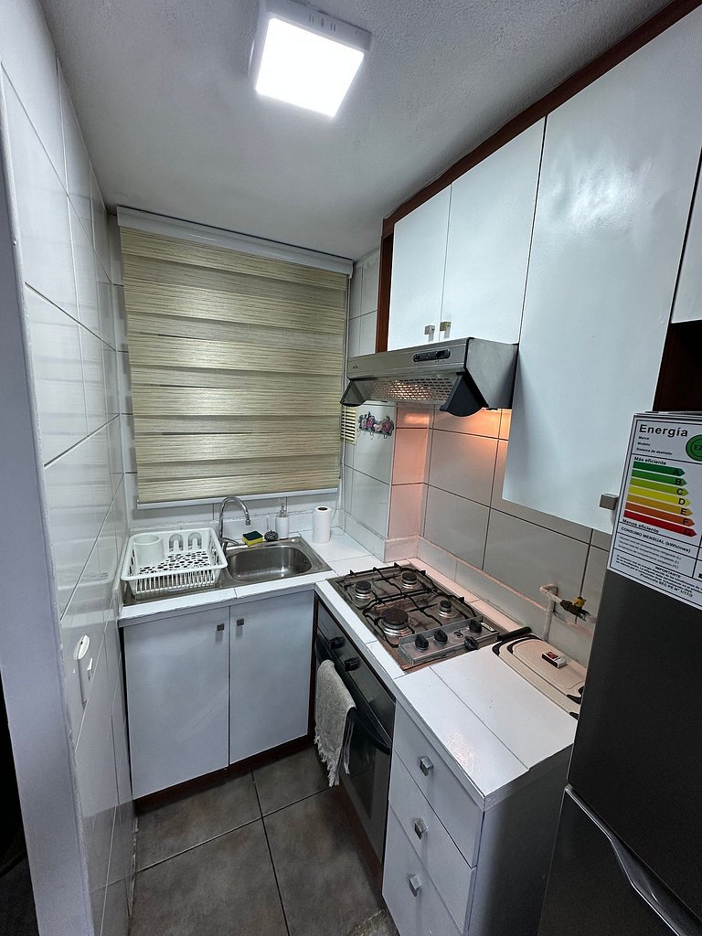 Amplio Depto. 2 dorm. Full equipado centro Stgo.