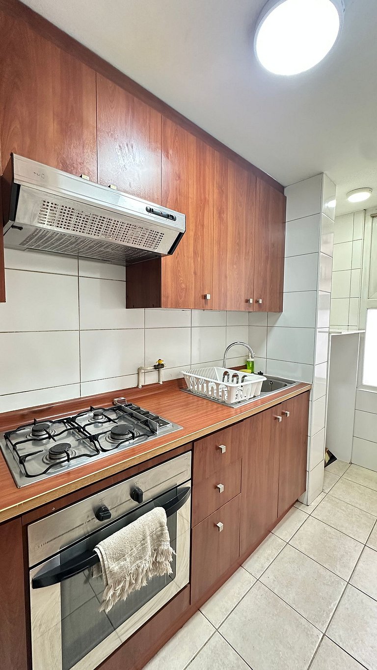Amplio Depto. 2 dorm. Full equipado centro Stgo.