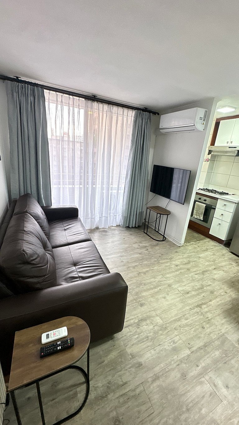 Amplio Depto. 2 dorm. Full equipado centro Stgo.