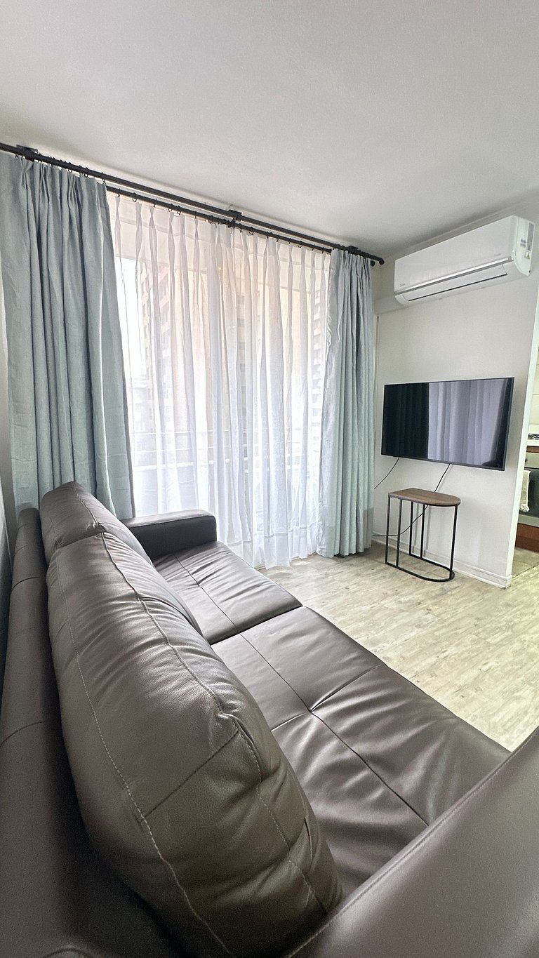 Amplio Depto. 2 dorm. Full equipado centro Stgo.